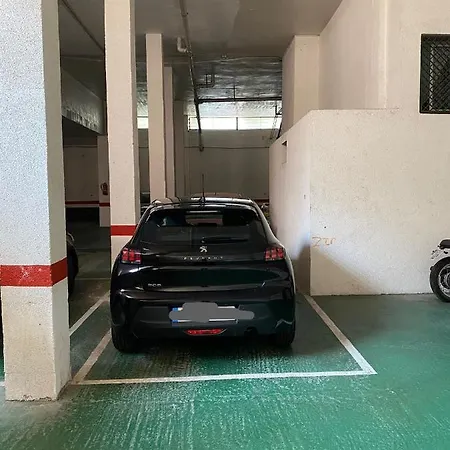 Coqueto Apartamento Con Garaje Apartmán *